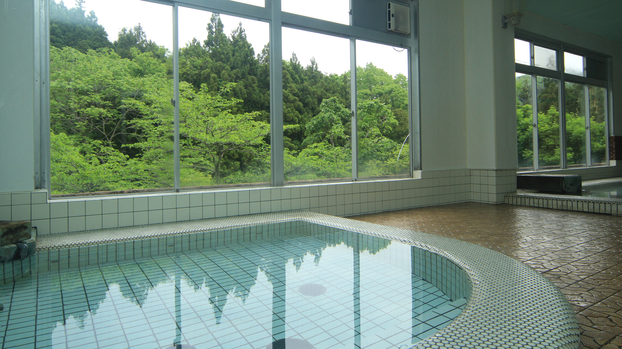 わんこと泊まる宿 弥彦の奥湯 上州苑